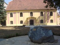 Hálát adnak a kőszegi templom és templomkert felújításáért