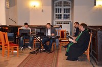 Ráhangolódás – Fiatalok istentisztelete Győrben