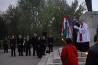 A vizafogói Mártír-emlékmű újjáavatásán D. Szebik Imre is jelen volt
