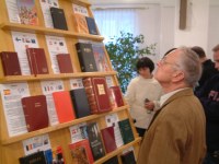 Bibel(Babel)-turm – Bibliakiállítás nyílt Pécsett – Fotókkal!