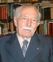 Dr. Gyapay Gáborról emlékezünk 