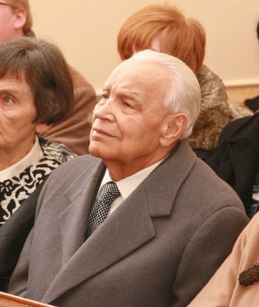 Gyászhír: Elhunyt dr. Selmeczi János