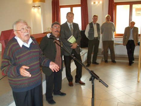 A megnyitó