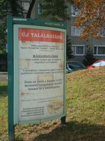 Plakátok hirdették az Új találkozás lehetőségét
