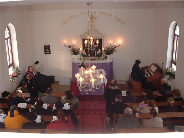 Megújult a 61 éve felszentelt rácalmási protestáns templom