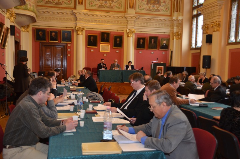 A zsinati ülésen elfogadták az idei első törvényt