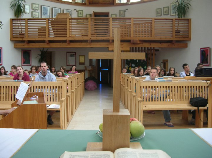 Az Isten-Én kapcsolat összefüggésében – Balatonbogláron találkoztak az Északi Evangélikus Egyházkerület konfirmandusai 