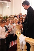 Tanévnyitó istentiszteletet tartottak Pilisen