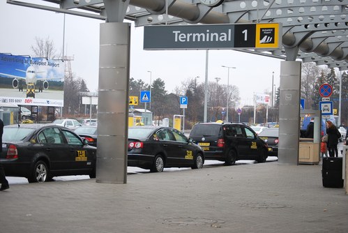 Taxisok a Terminal 1-en
