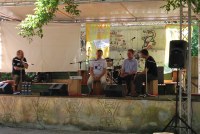 Püspökök órája: Mit KEZDünk a KÖZÉP-Kelettel? – Sok képpel!