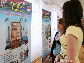 Vagyonvédelmi kiállítás: Humorral a fiatalok biztonságáért