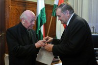 Átadták a Mindszenty-emlékérmet