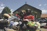 Misszió a világ másik felén – Golfütő volt az atya egyetlen fegyvere