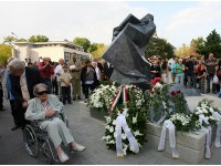 Sztehlo Gábor szobrának felavatása – Képriport a Magyar Nemzetben