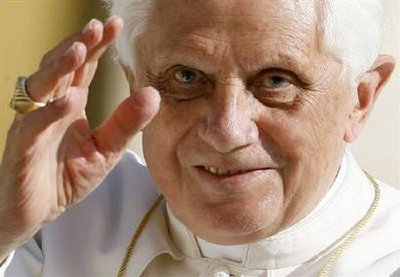 A pápa az iraki béke megteremtésére szólított fel