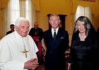 A pápa fogadta Károly herceget és Kamilla hercegnőt 