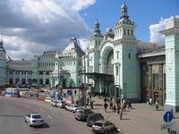 A régmúlt jövője: moszkvai pályaudvarok kápolnákkal 
