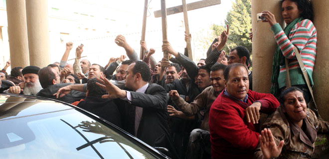 Az egyiptomi kormány beavatkozására várnak az ottani keresztények – A német koptokat is megfenyegették
