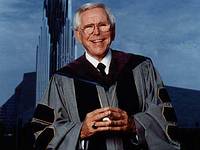 Bajban az üvegkatedrális