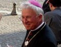 Betlehemi gyermekkórházért fut maratont a püspök 