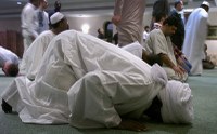 Egyre kritikusabbak a britek a muszlimokkal szemben 