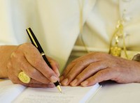 Európai főpapok nyilatkoztak a pápa írországi katolikusokhoz írt levele kapcsán 