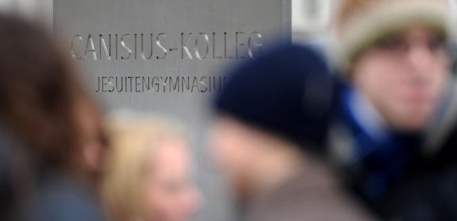 Feltáró vizsgálatot követel a német kormány a katolikus egyháztól a gyerekmolesztások kapcsán 