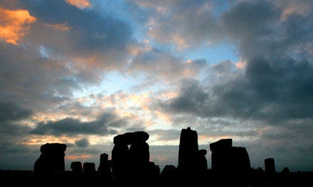 Hatalmas kerítések takarhatták Stonehenge-et