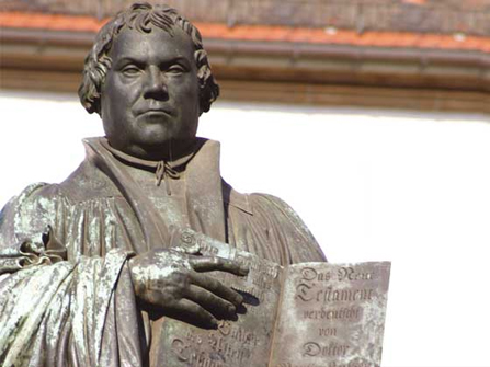 Hírességek gyűjtenek pénzt a Luther-városok számára