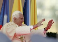 Husz megégetésére emlékeztették a pápát – Benedek Csehország spirituális megújulását sürgette