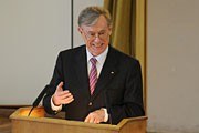 Köhler elnök: a Biblia a legfontosabb könyv 