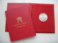 Különleges éremmel küzdenek a szegénység ellen