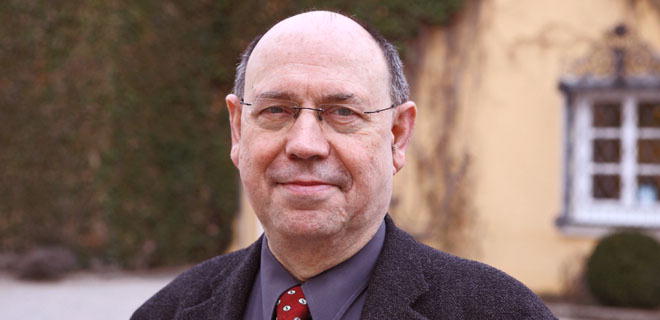 Schneider vezesse továbbra is az EKD Tanácsát?