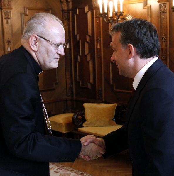 A miniszterelnök hivatalában fogadta Erdő Péter bíborost 