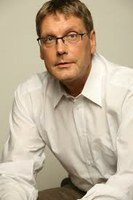 Megnézhetik Klaus Douglass előadását – A Zákeus Média Centrum felvétele